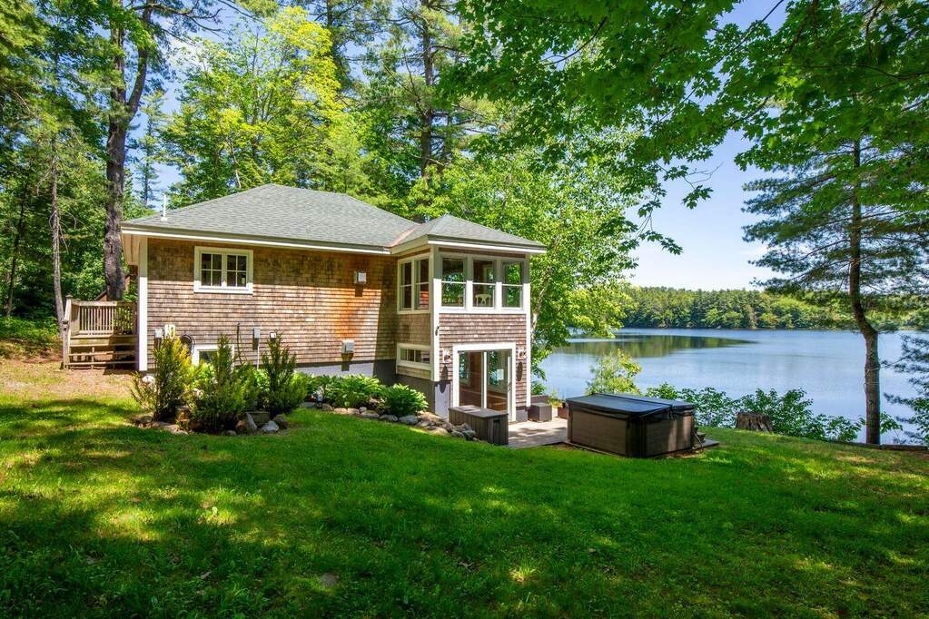 3 Bedroom Single Family Home/House's Image 32