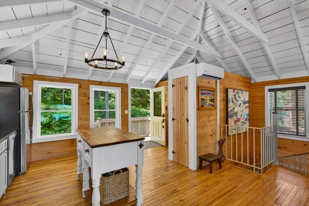 3 Bedroom Single Family Home/House's Image 6
