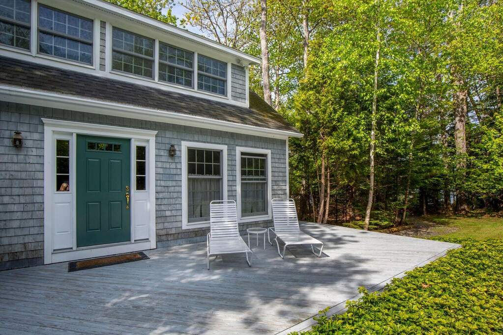 5 Bedroom Single Family Home/House's Image 24