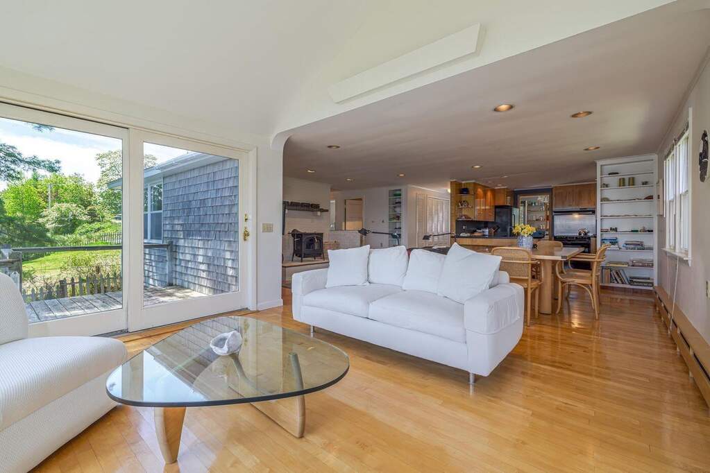 2 Bedroom Single Family Home/House's Image 11