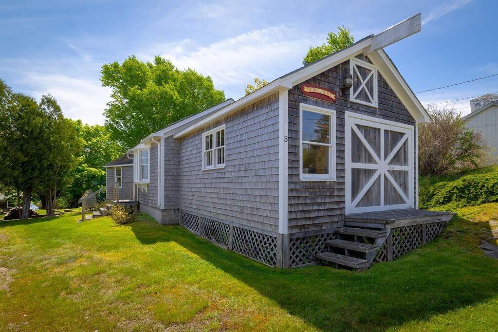 2 Bedroom Single Family Home/House's Image 23