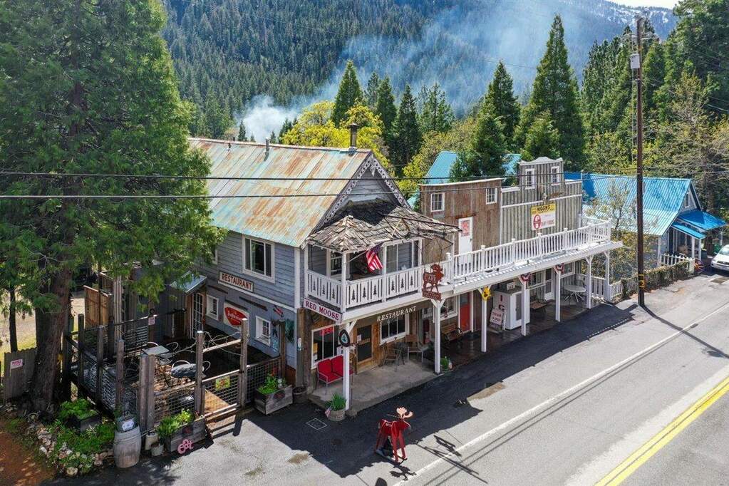 224 Main Street photo