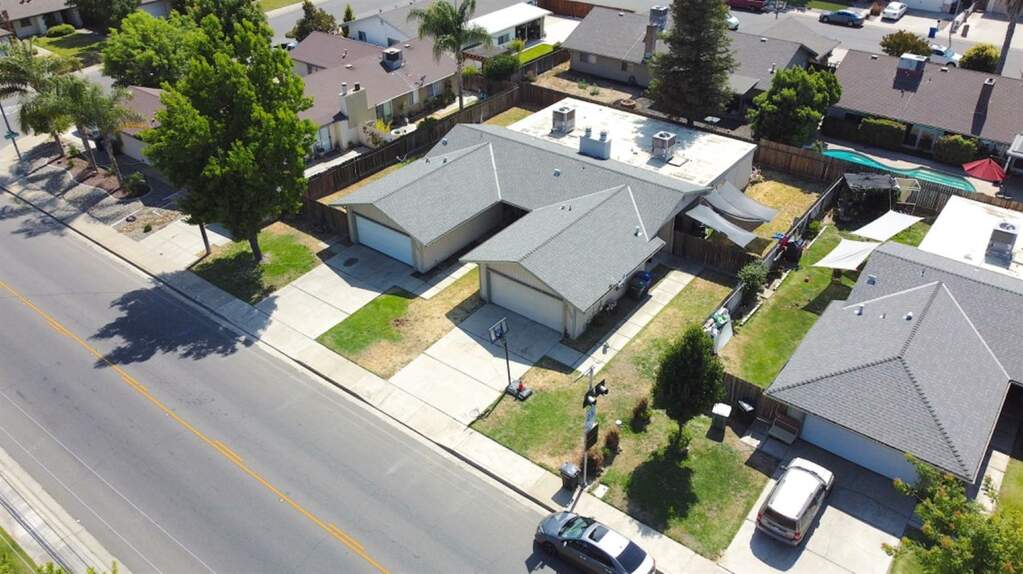 1655-1657 Moffett Road photo