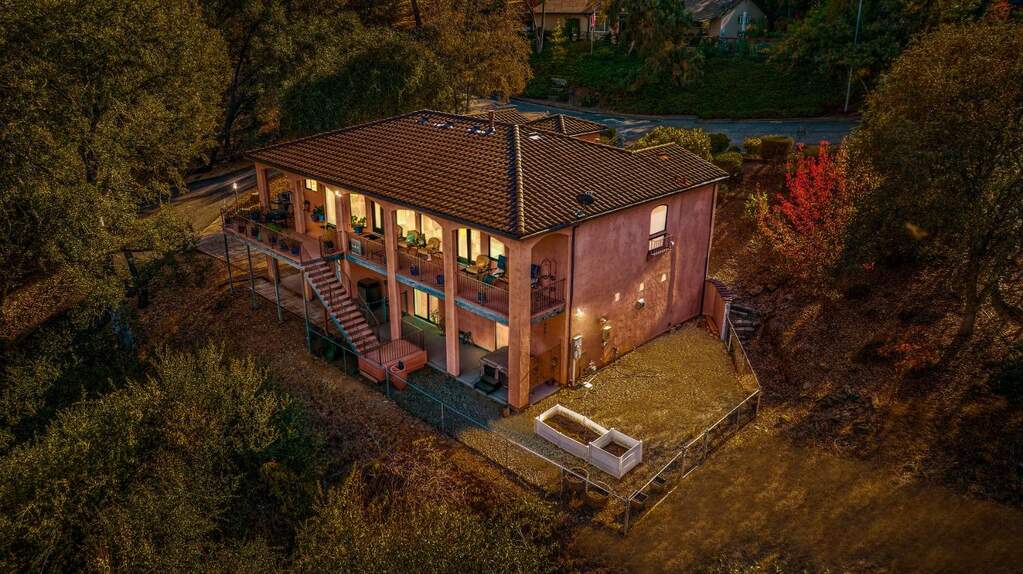 125 Raylan Drive photo