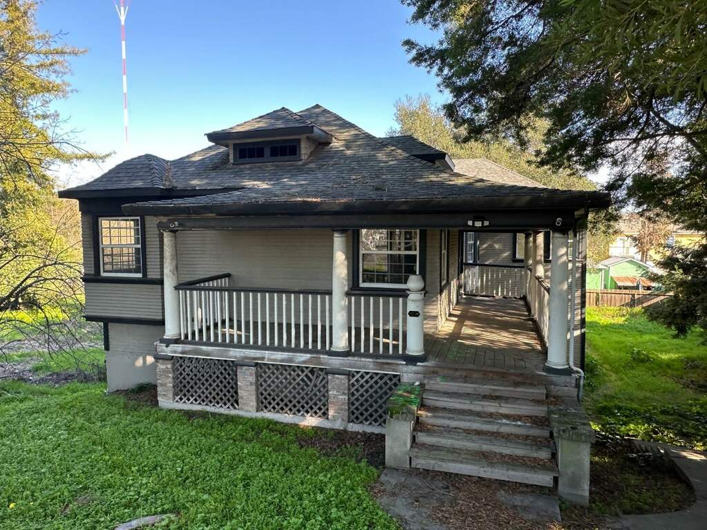 14055 River Road photo