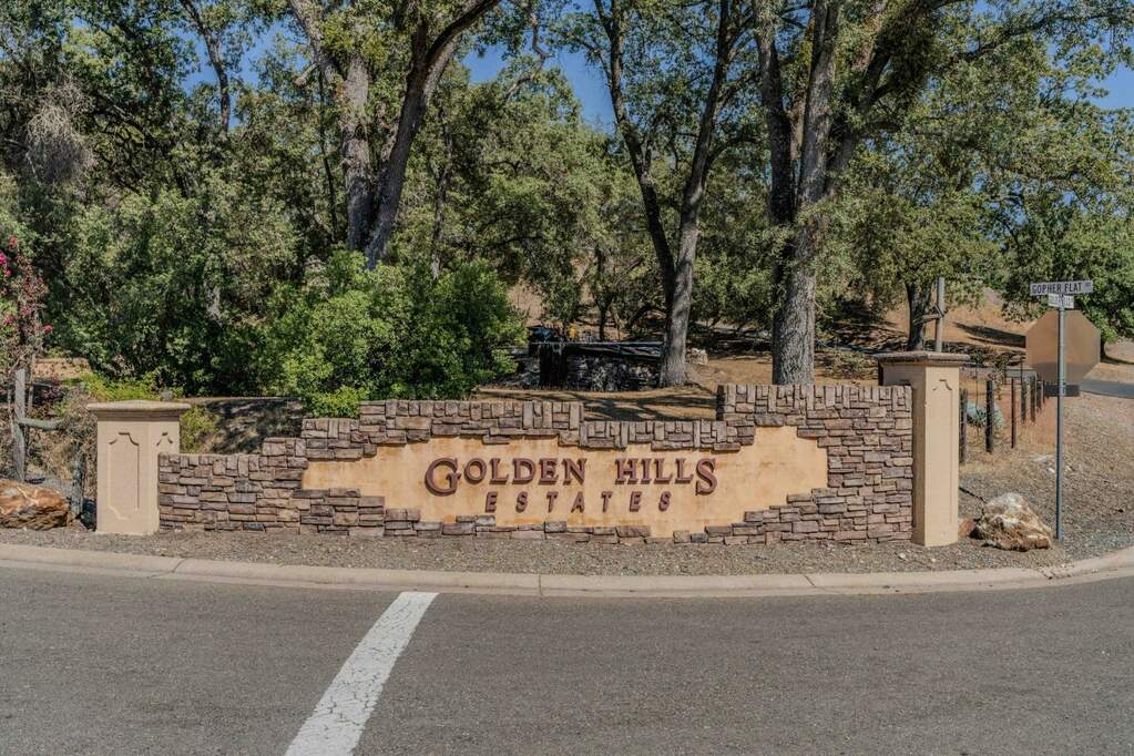0 Golden Hills photo