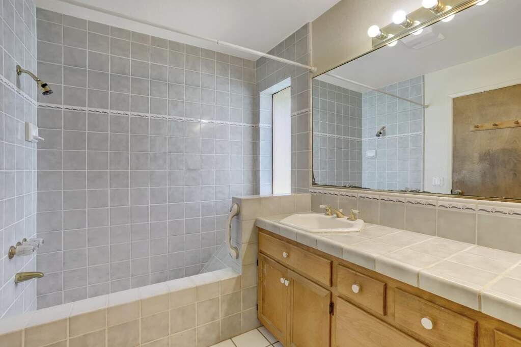 20652 Chaparral Circle, Penn Valley, CA 95946