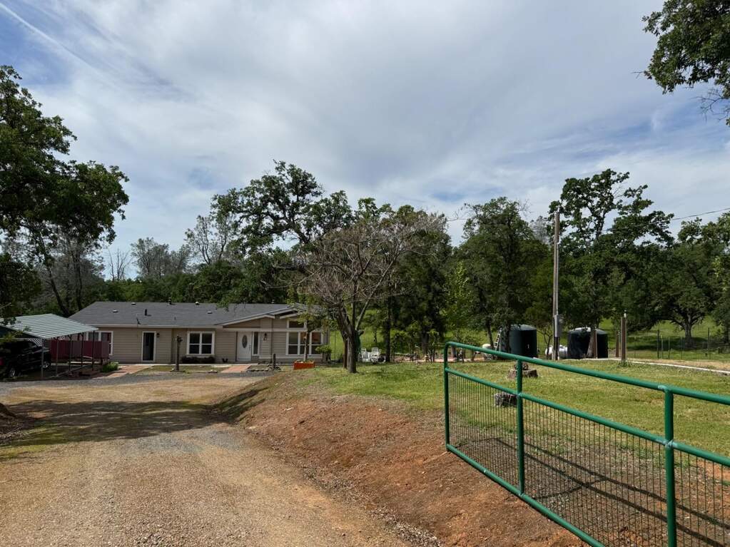51 Woodvine Lane Lane photo