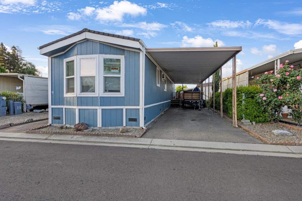 9454 N Hwy 99 #9 photo
