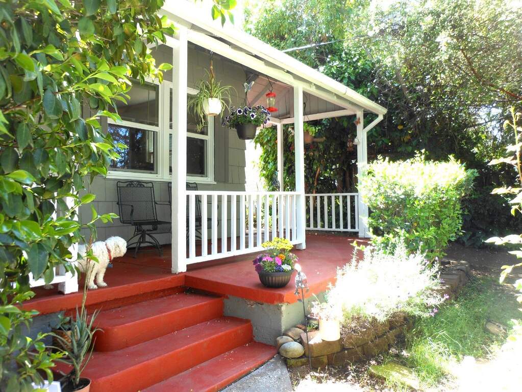 1335 High Street photo