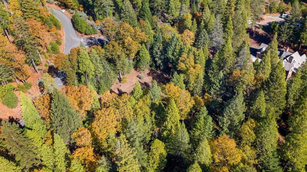 13837 Gemini Court, Nevada City, CA 95959