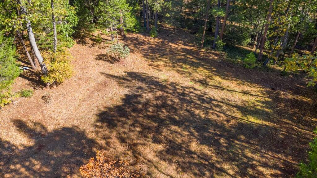 13837 Gemini Court, Nevada City, CA 95959