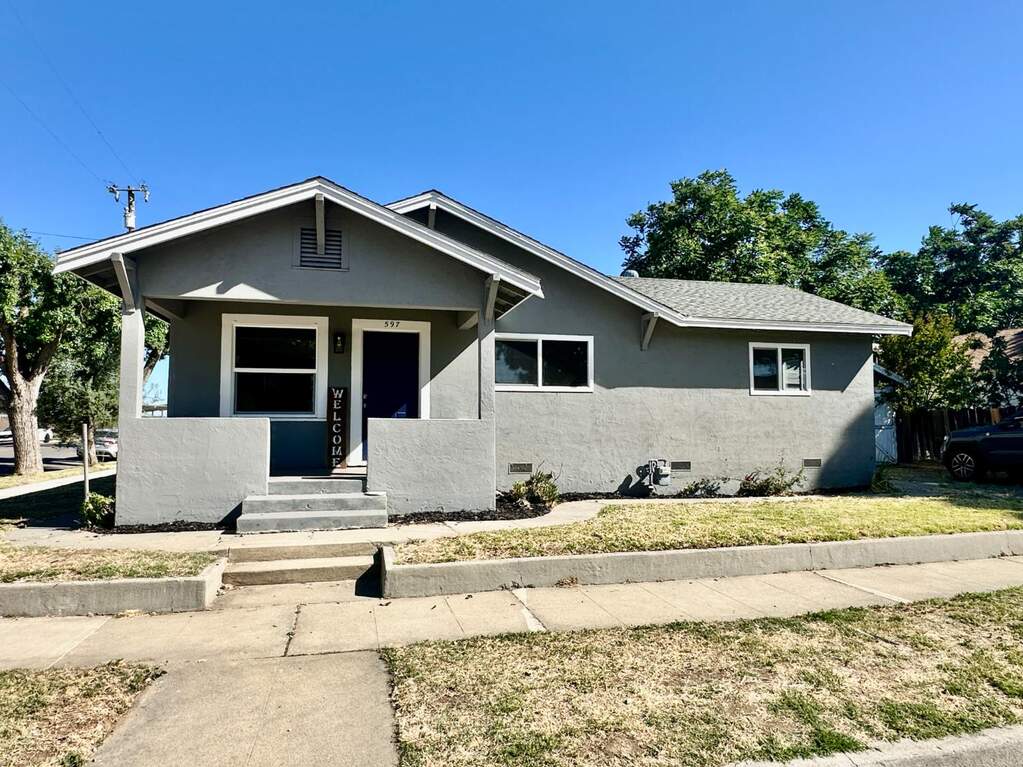 597 1st Avenue photo