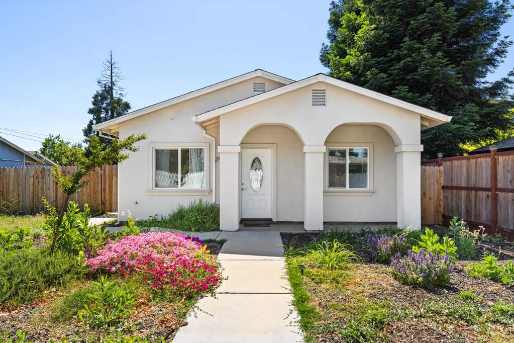 2985 1st Street photo