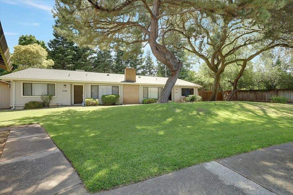 5508-5510 Fair Oaks Boulevard photo