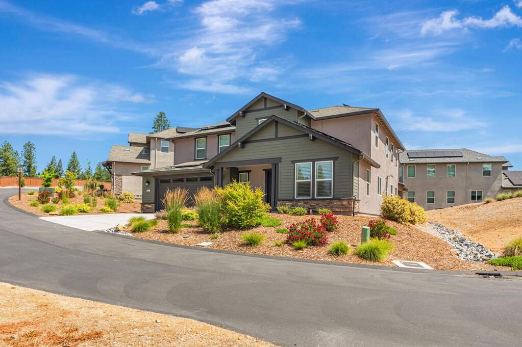 500 Chase Court photo