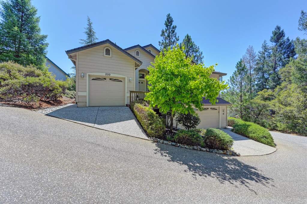 250 Canyon Creek Circle photo