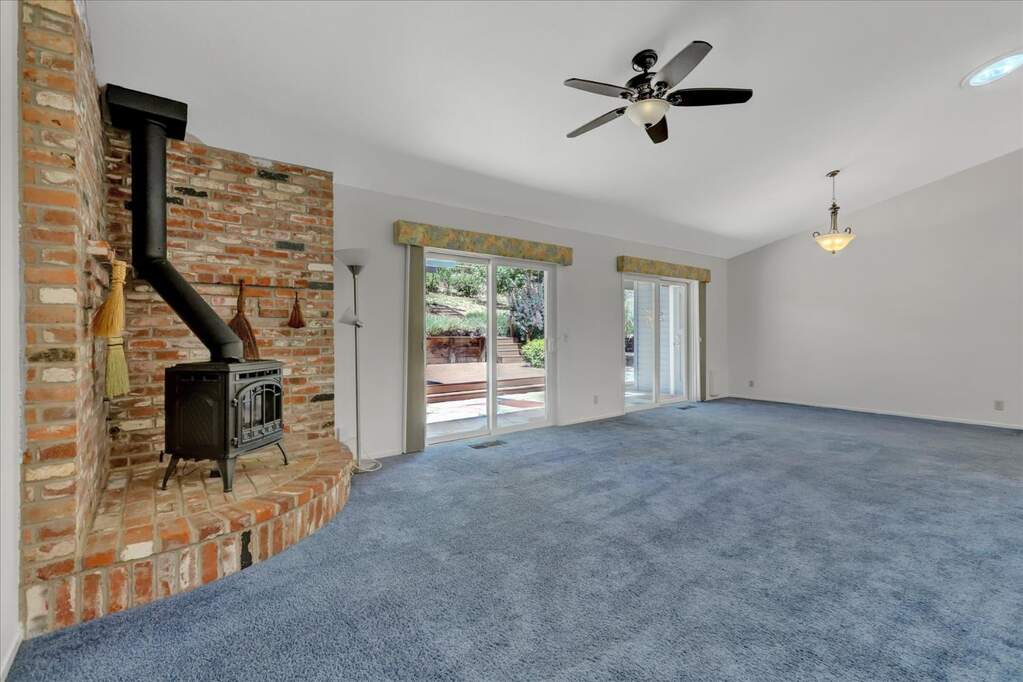 11702 Rainbow Road, Grass Valley, CA 95949