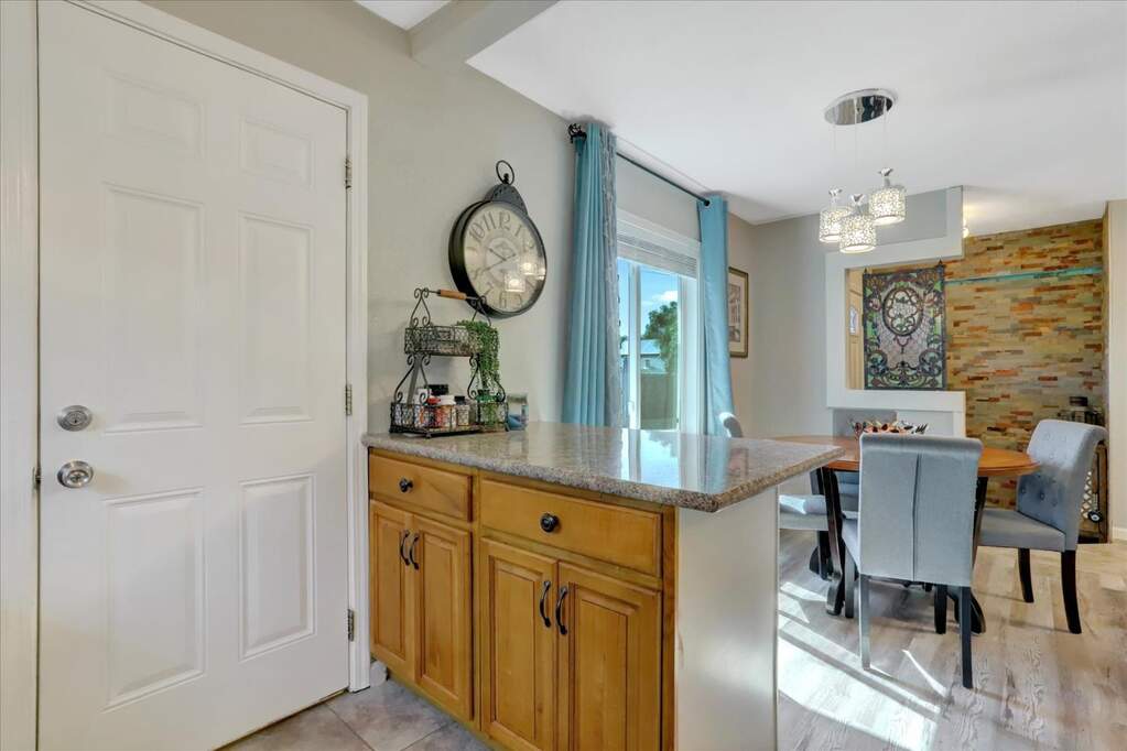 370 Pine Way, Yuba City, CA 95991