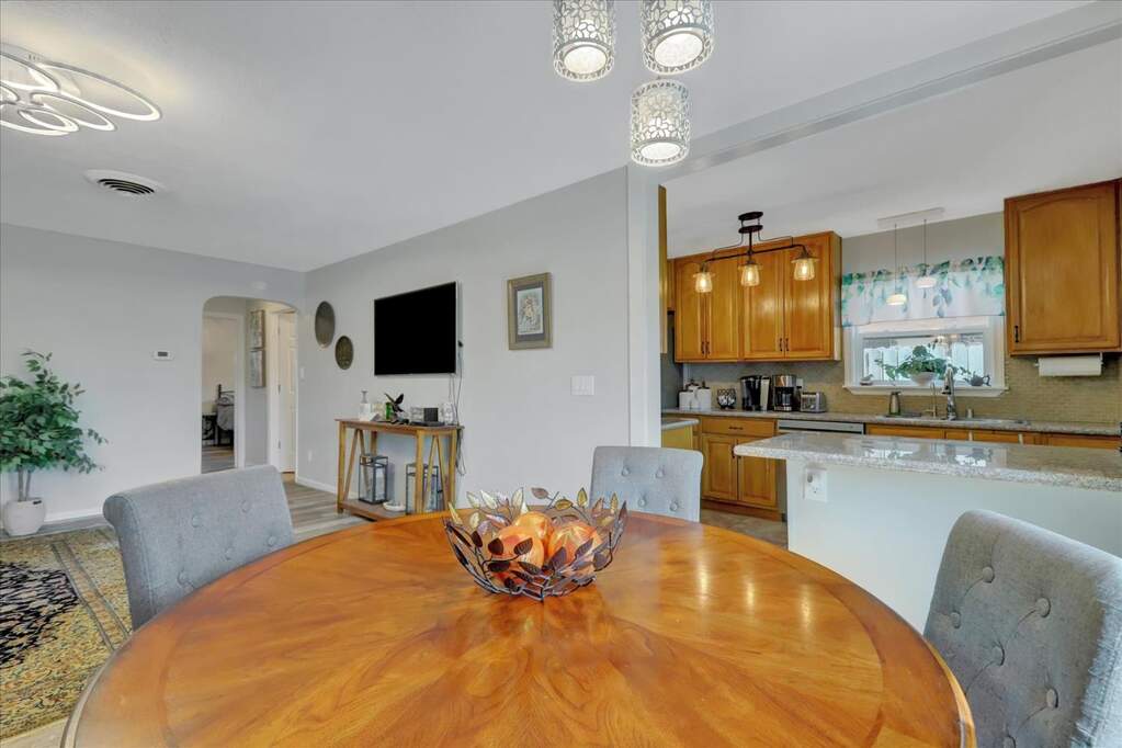 370 Pine Way, Yuba City, CA 95991