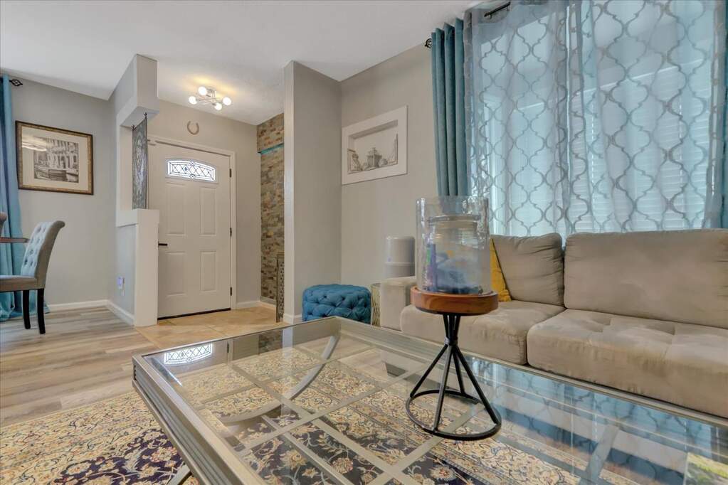 370 Pine Way, Yuba City, CA 95991