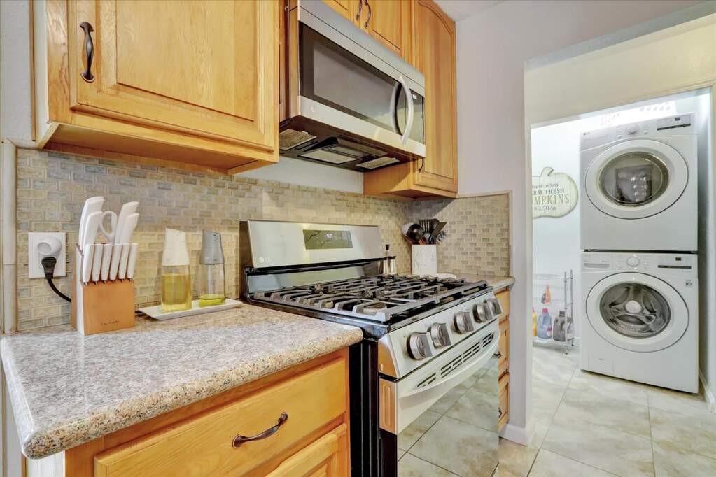 370 Pine Way, Yuba City, CA 95991