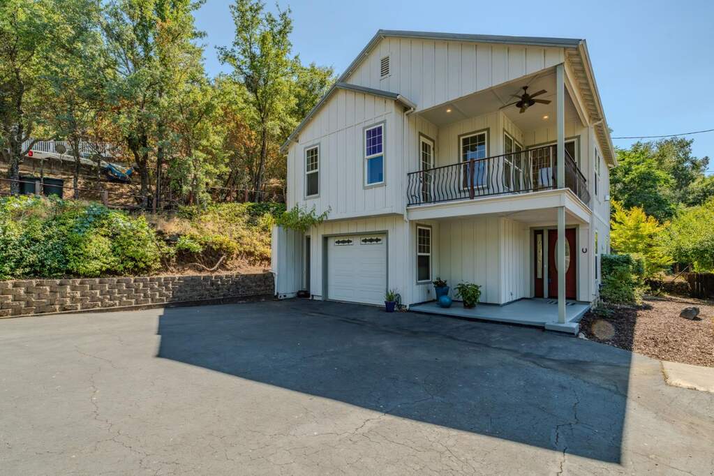 14385 Gods Hills photo