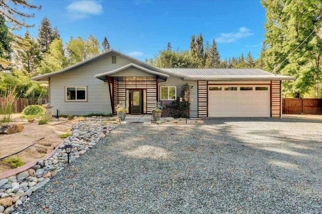 13271 La Barr Meadows Road, Grass Valley, CA 95949