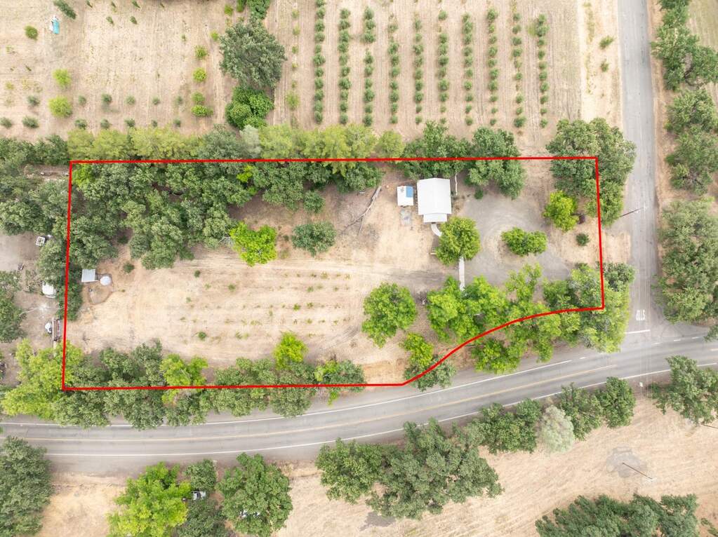 17022 County Road 57 photo