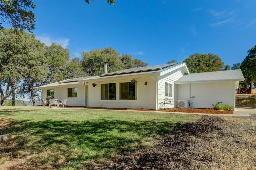 20100 John Born Road, Penn Valley, CA 95946