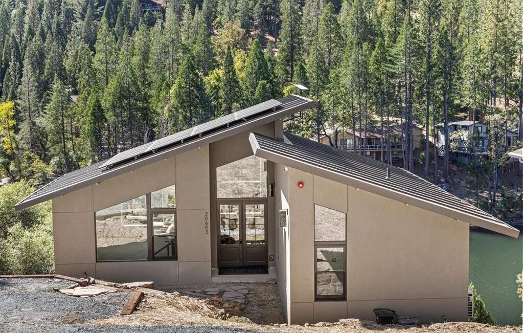 20603 Longridge Court, Groveland, CA 95321