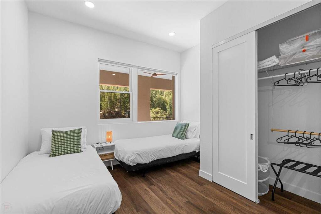 20603 Longridge Court, Groveland, CA 95321