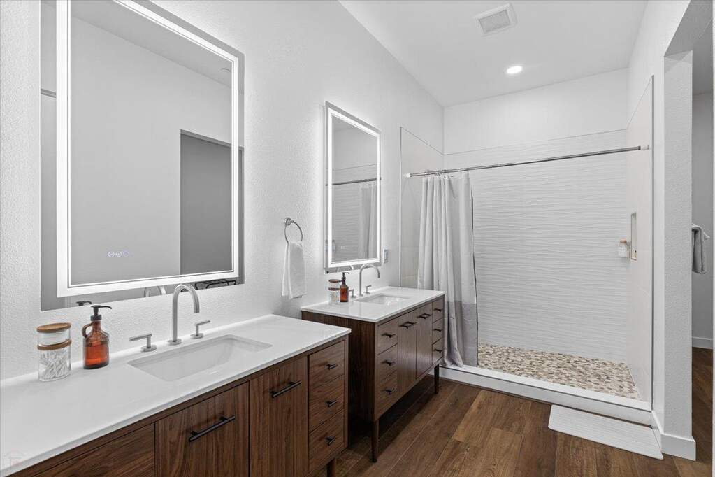 20603 Longridge Court, Groveland, CA 95321