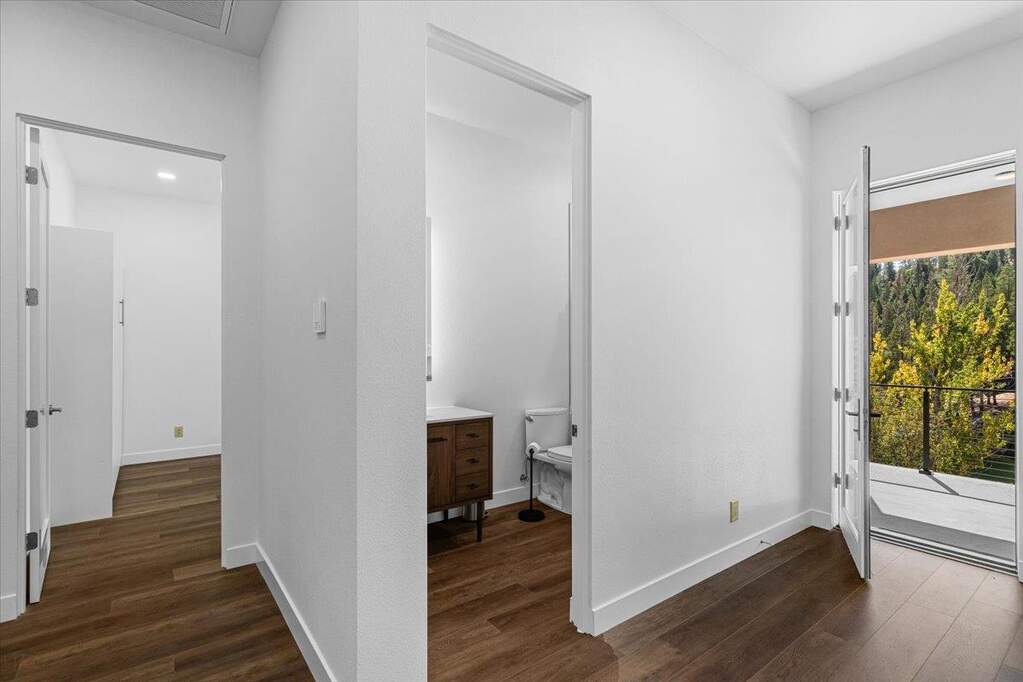 20603 Longridge Court, Groveland, CA 95321