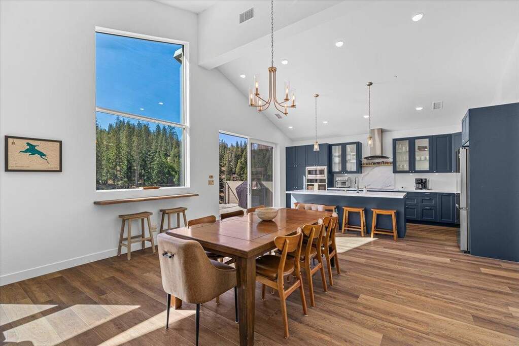 20603 Longridge Court, Groveland, CA 95321