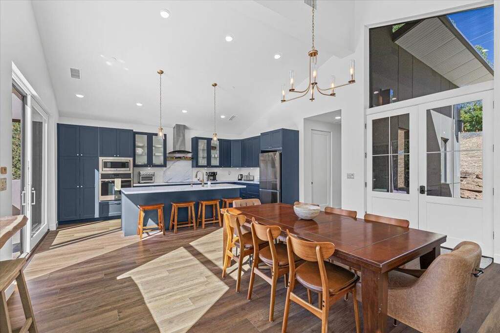 20603 Longridge Court, Groveland, CA 95321