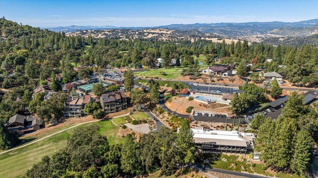 20603 Longridge Court, Groveland, CA 95321