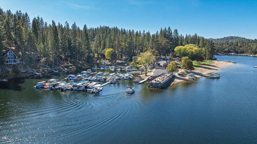 20603 Longridge Court, Groveland, CA 95321