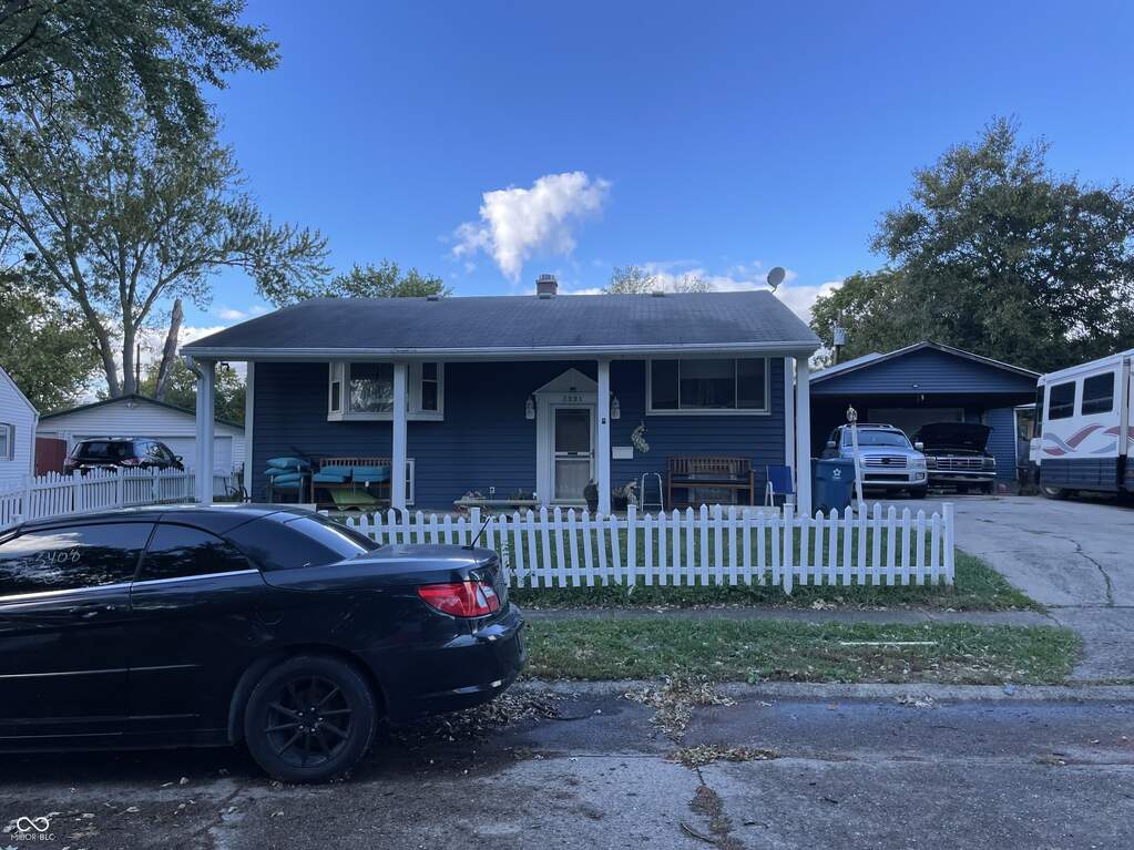 3991 Bennett Drive photo