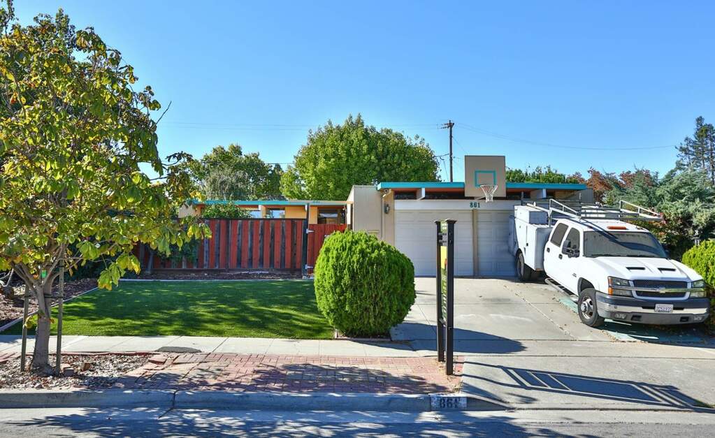 861 Brookgrove Lane, Cupertino, CA 95014