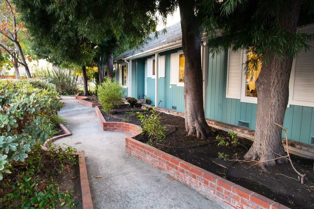 751 Christine Drive, Palo Alto, CA 94303