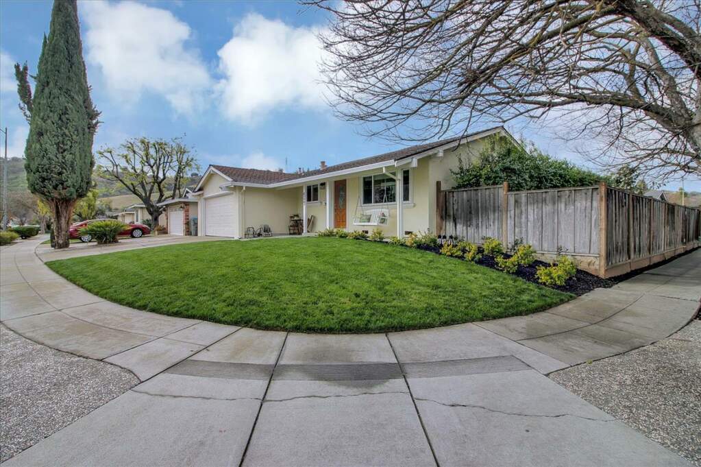 6223 Tillamook Drive, San Jose, CA 95123