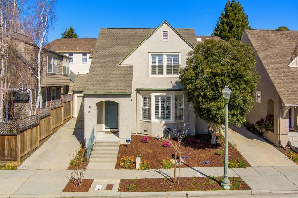 134 Robinson Lane, Santa Cruz, CA 95060