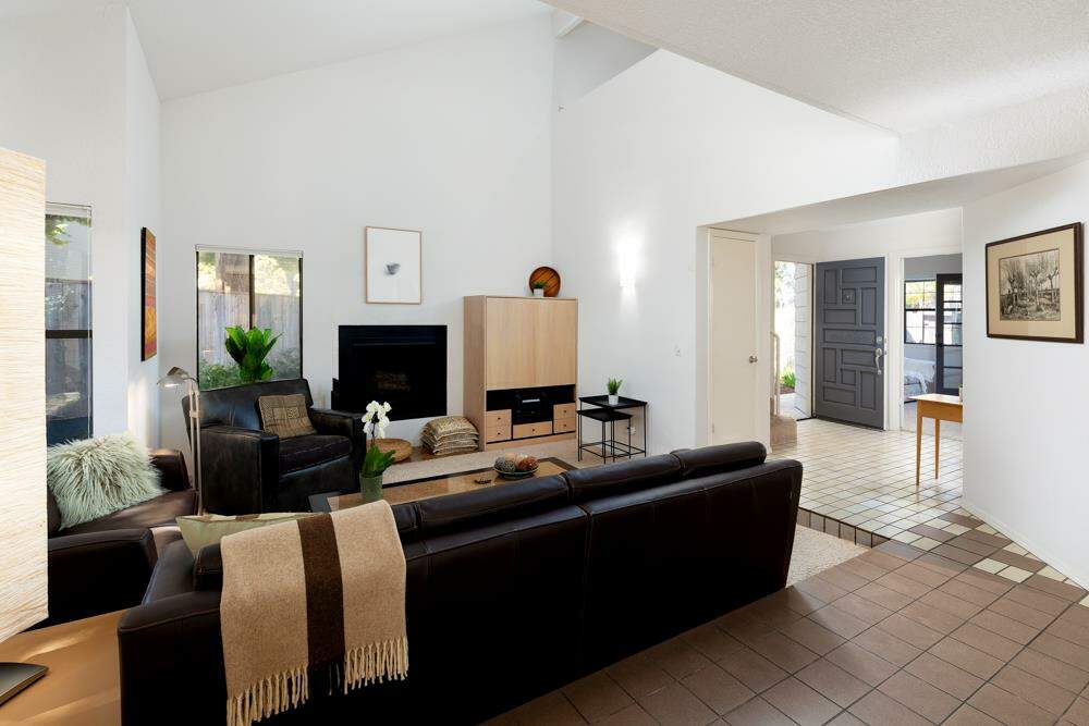 413 Western Drive #14, Santa Cruz, CA 95060
