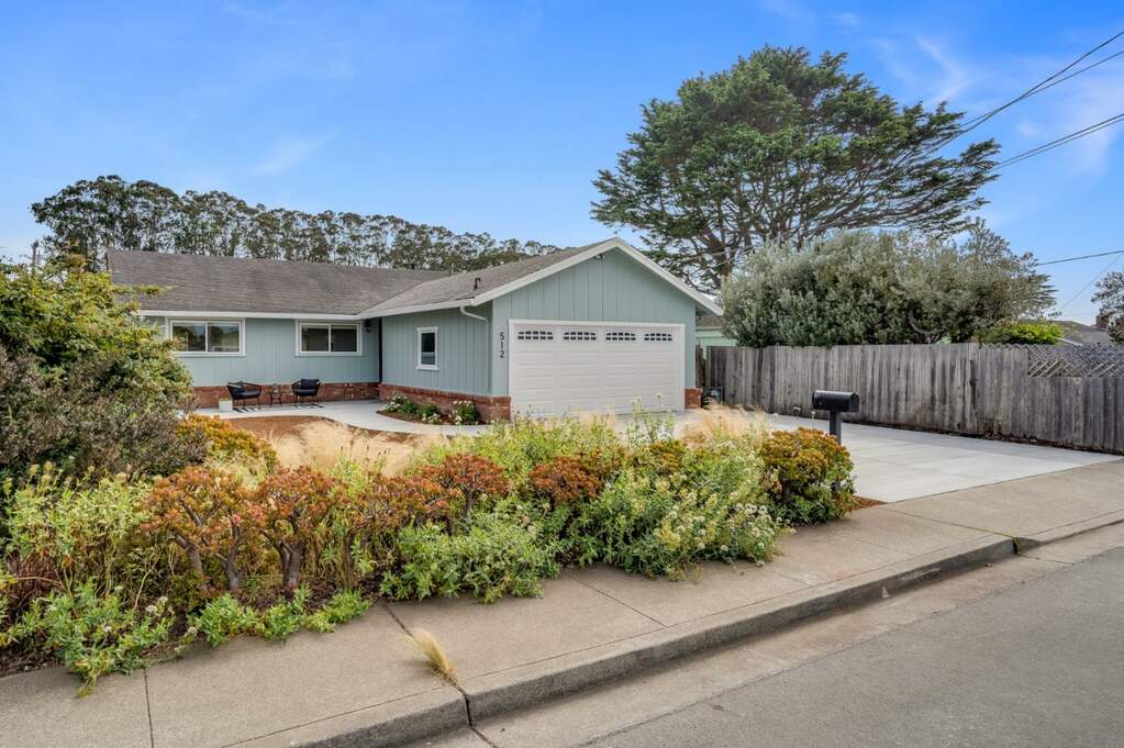 512 Metzgar Street, Half Moon Bay, CA 94019