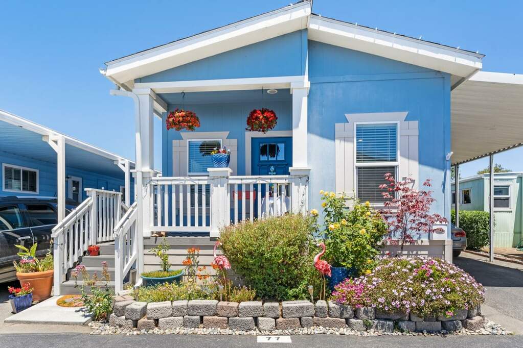 1099 38th Avenue #77, Santa Cruz, CA 95062