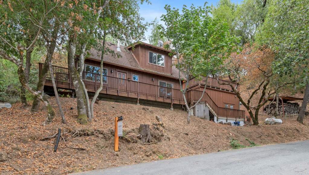24877 Skyland Road, Los Gatos, CA 95033