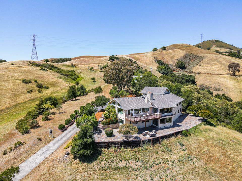 16405 De Witt Avenue, Morgan Hill, CA 95037