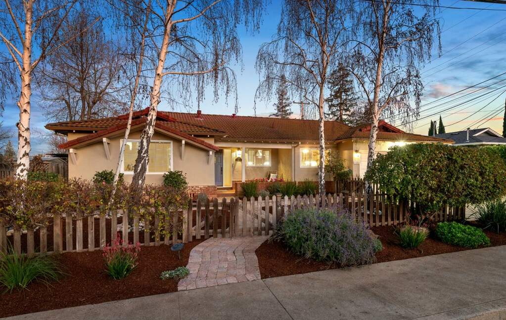 1225 Springer Road, Mountain View, CA 94040