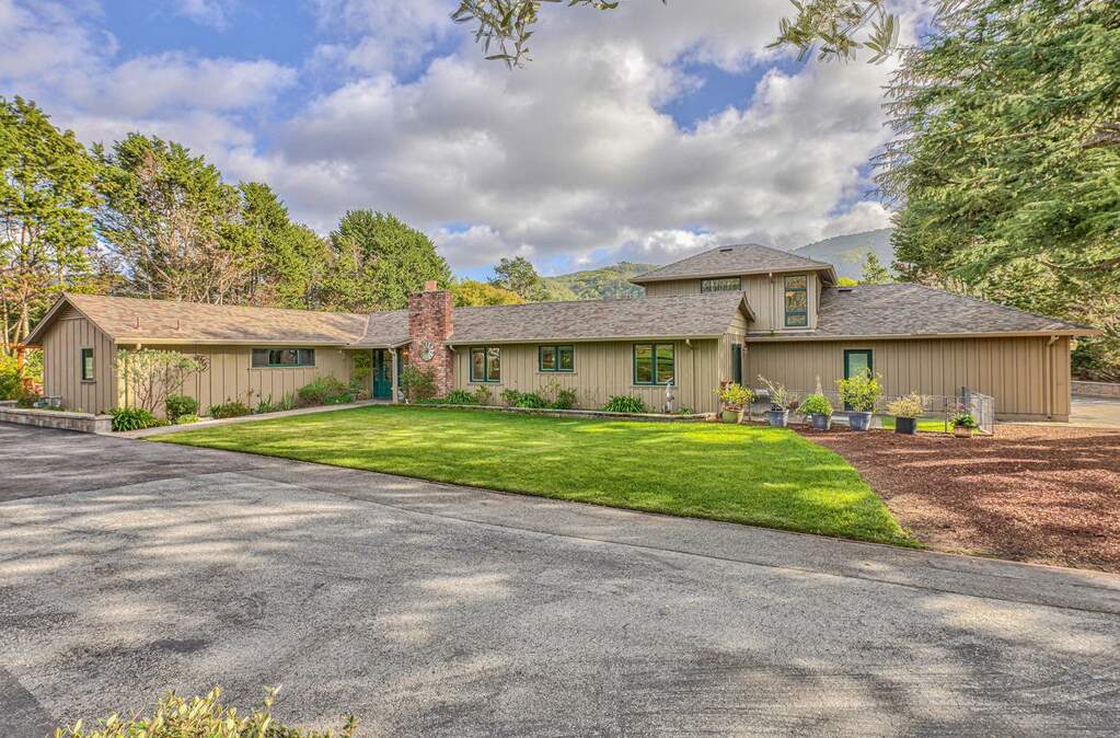 8650 Carmel Valley Road, Carmel Valley, CA 93923